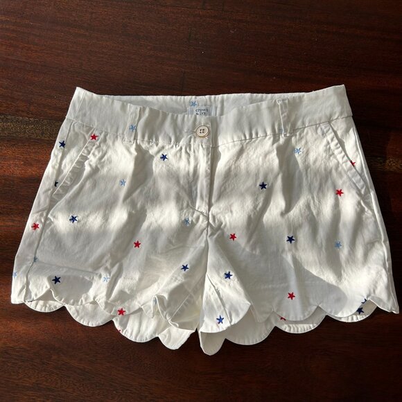 Crown & ivy Shelby shorts, white with red & blue stars, size 4 - Picture 9 of 9